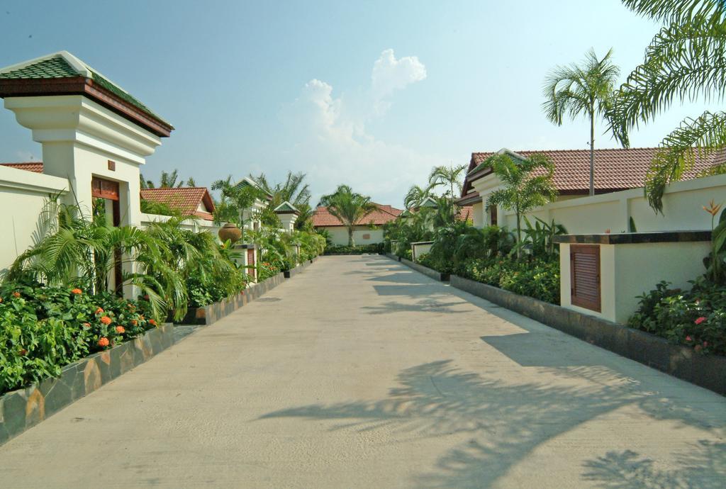 View Talay Villas Chonburi Eksteriør bilde
